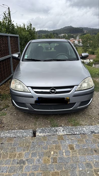 Opel corsa a gasolina