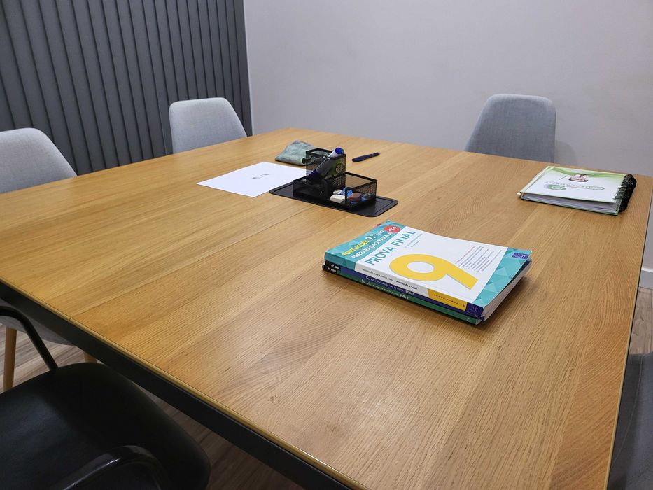 Espaço de coworking para  arrendar : Avenida Joao XXI Lisboa..