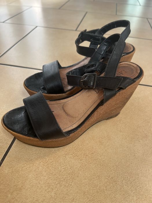 Lasocki sandaly na koturnie