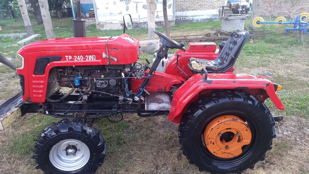 Продам трактор шифенг 240,з документами
