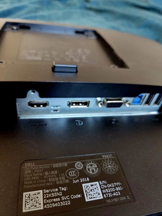 Monitor Dell P2217 22” HDMI / DP / VGA + USB | Regulowana podstawa | Komplet