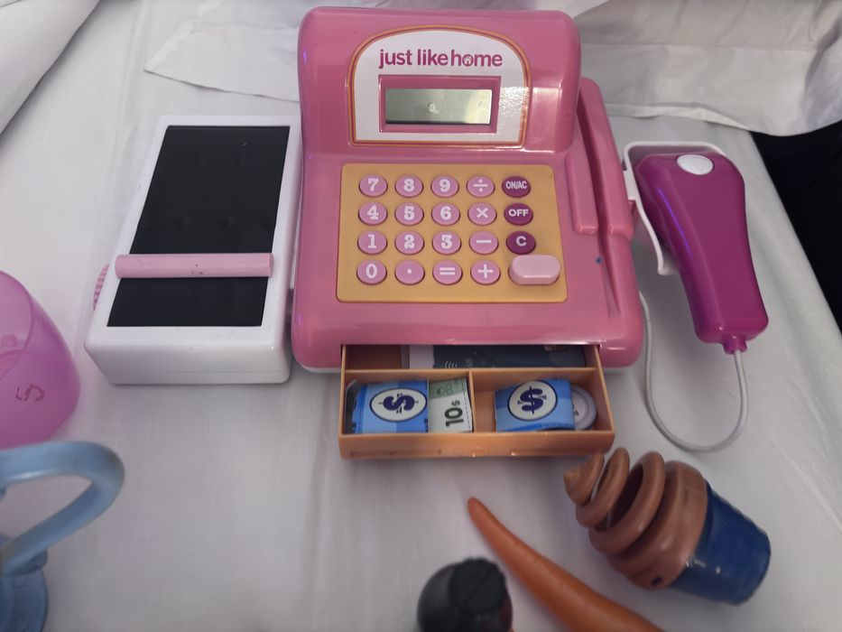 Grande conjunto de brinquedos de cozinha e supermercado - oportunidade