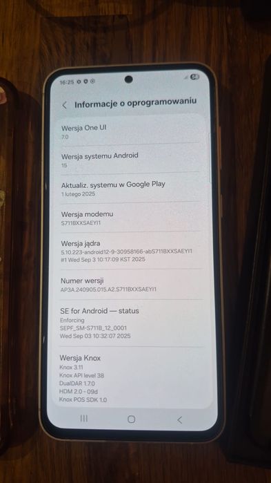 Samsung s23 fe + etui i ładowarka