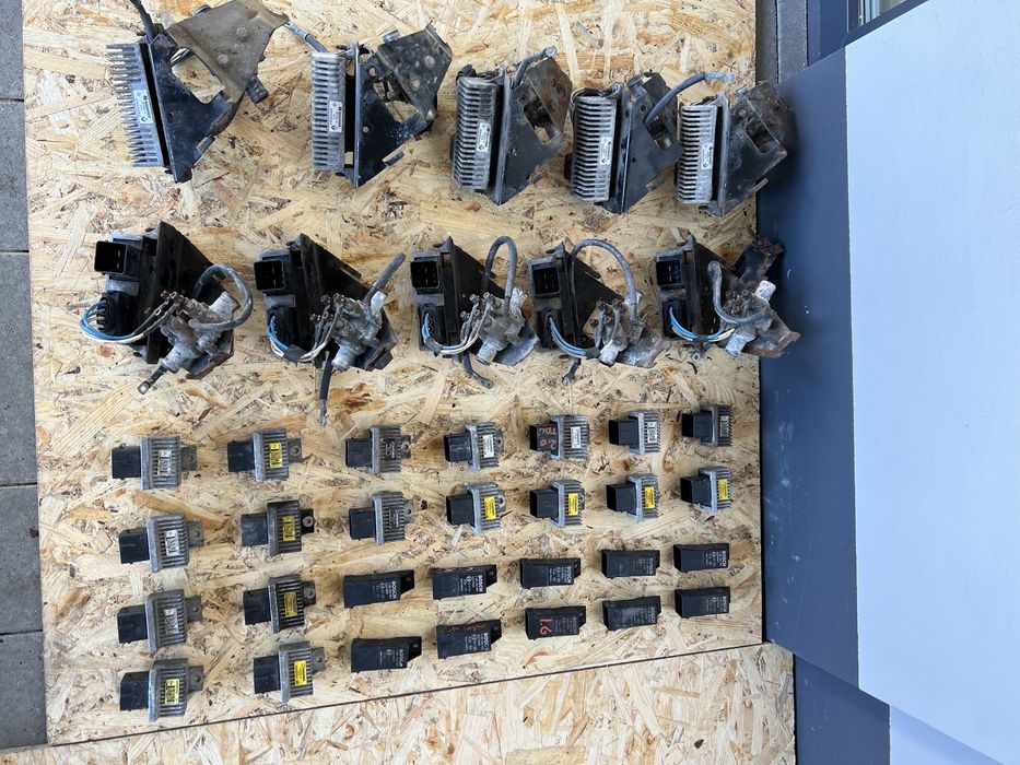 Рельє підігріву тосола рельє свічок накалу Renault Megane Scenic Clio