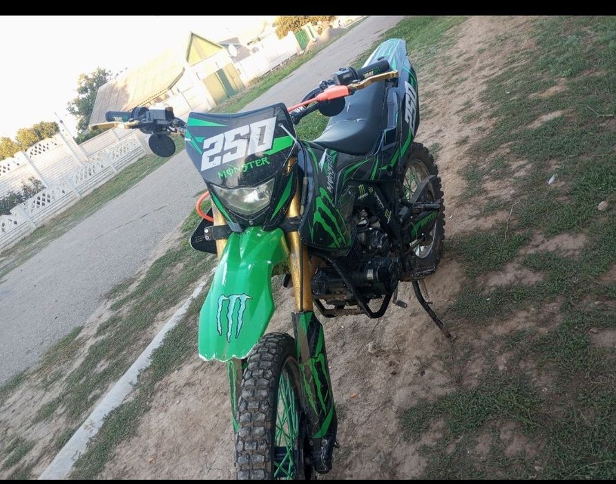 Продам мотоцикл без торгу