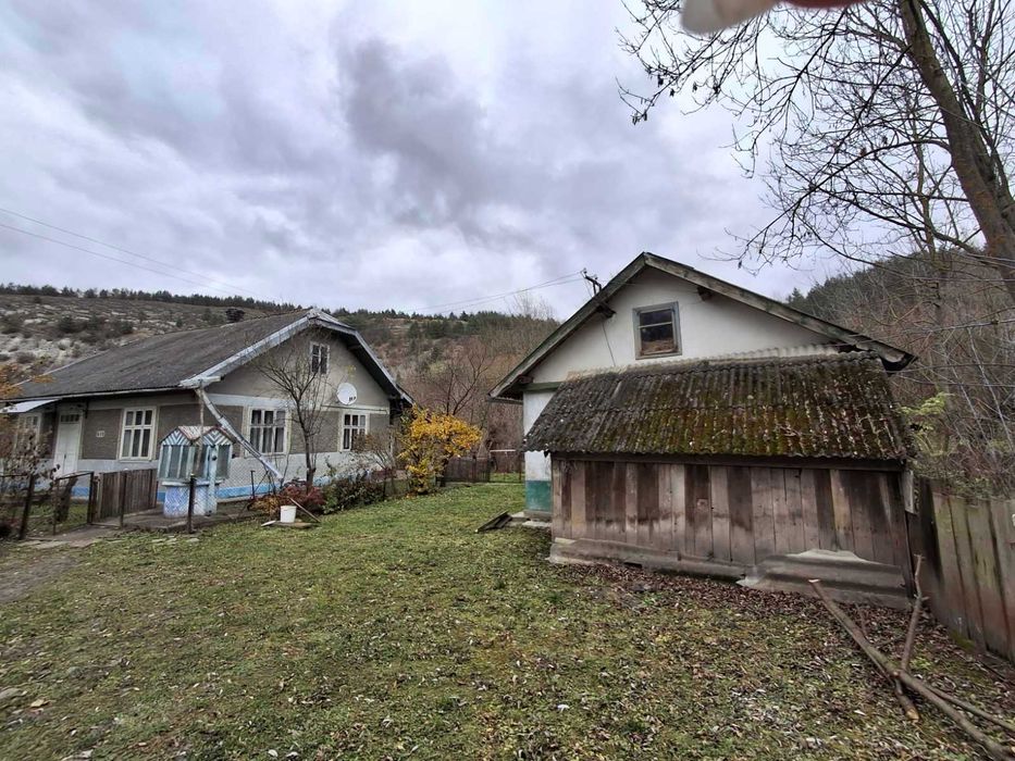 Продаж будинку 89м2, діл 20 сот, газ,світло,річка,гори,гараж,Гарасимів