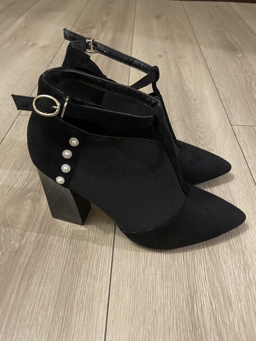 Осінні / весняні ботіки