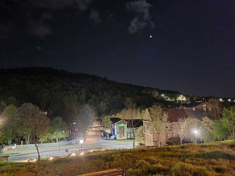 Tanie Noclegi w Krynicy - Zdroju - Ap. "URLOPIK"- 1oo m Deptak - 6 os.