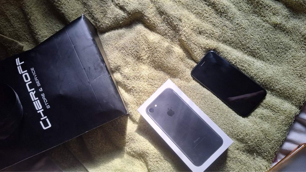 iPhone 7 Black (Neverlock) – Отличное состояние