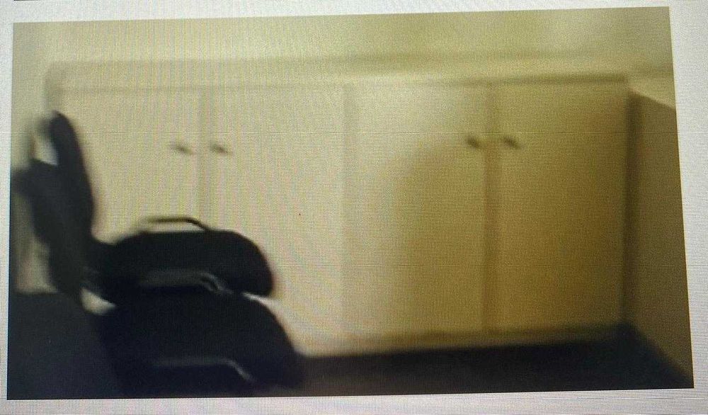 móvel de quatro portas semi novo