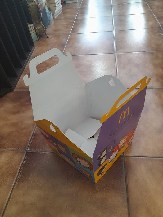 Caixa grande de transporte menu Friends - box vazia 1€ - Mónica, Joey
