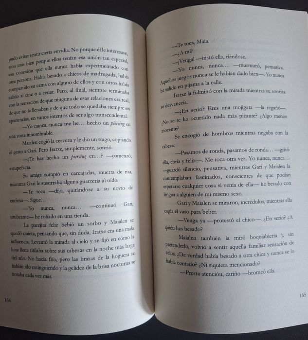 Livro "Alianza de Sangre" de Haizea López