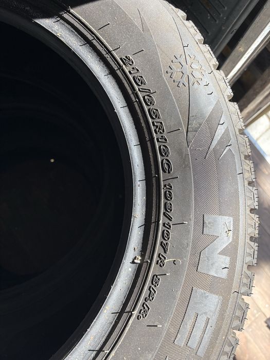 Opona zimowa NEXEN 215x65x16C