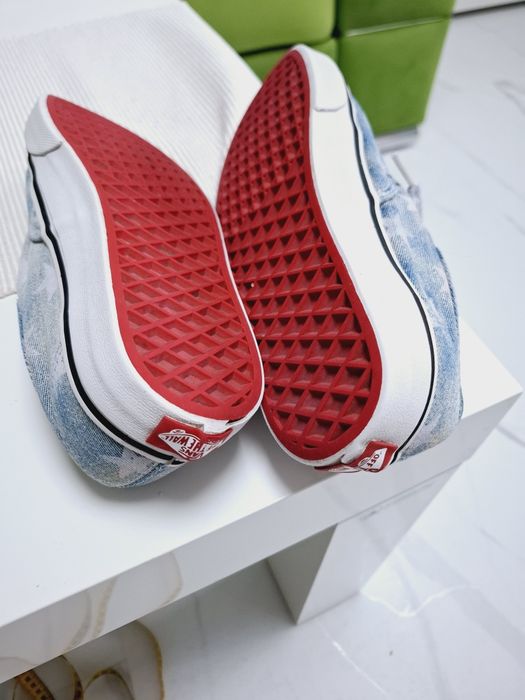Trampki Vans w rozmiarze 37 Jeans 
Biało niebieskie NOWE sznurówki GRA