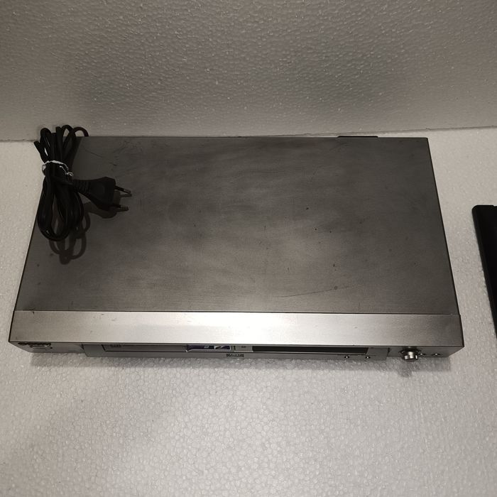 Leitor CD DVD Sony DVP-NS305 com Comando  Testado a funcionar