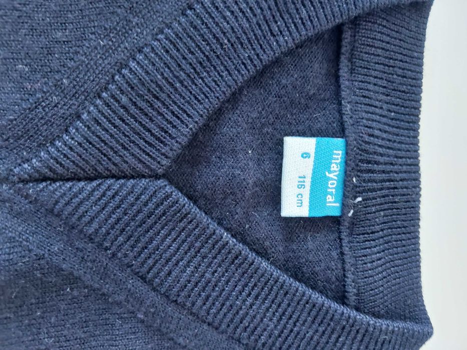 Bluzy z kapturem r. 116cm