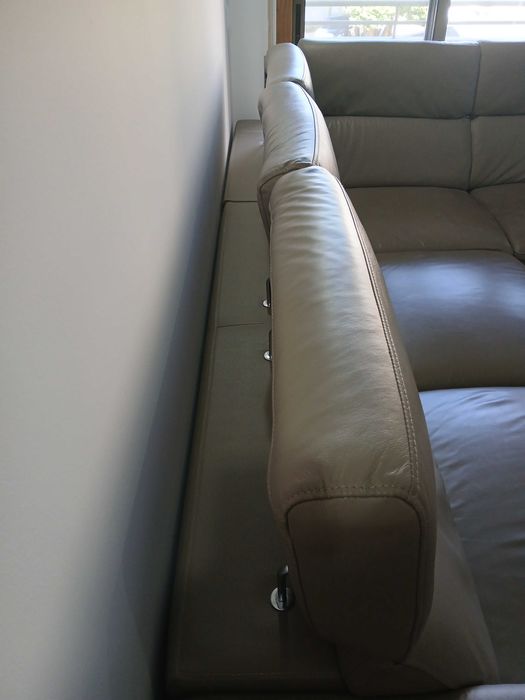 Sofá de canto com Chaise Longue