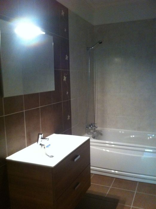 Vendo banheiras novas com hidromassagem Roca