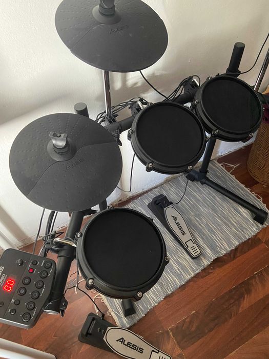Bateria Eletrónica Alesis Turbo Mesh Kit