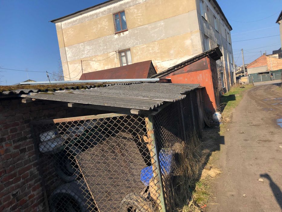 Продається клітка,вольєр,або невеликий склад