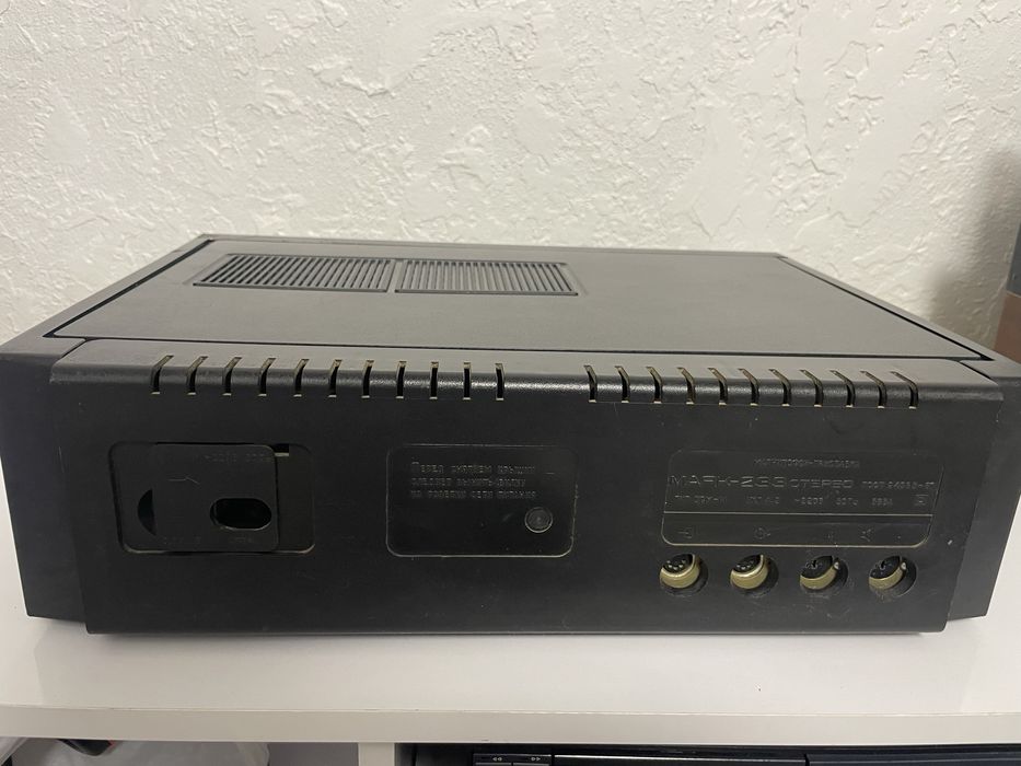 Магнітофон Маяк 233 стерео