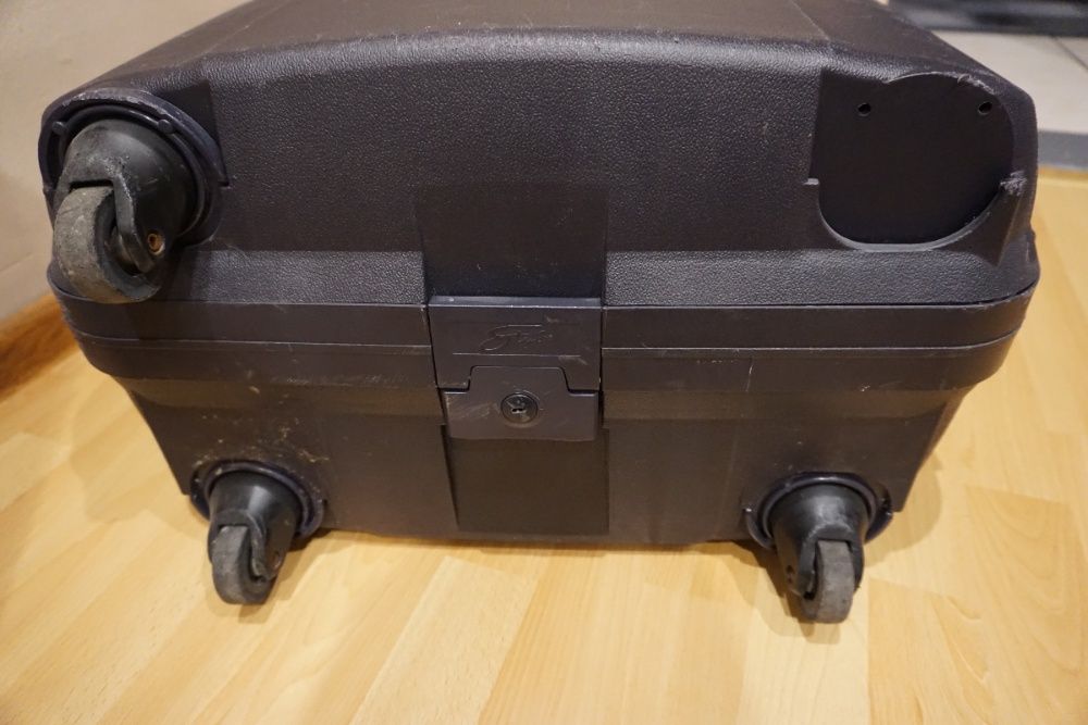 Walizka podróżna duża