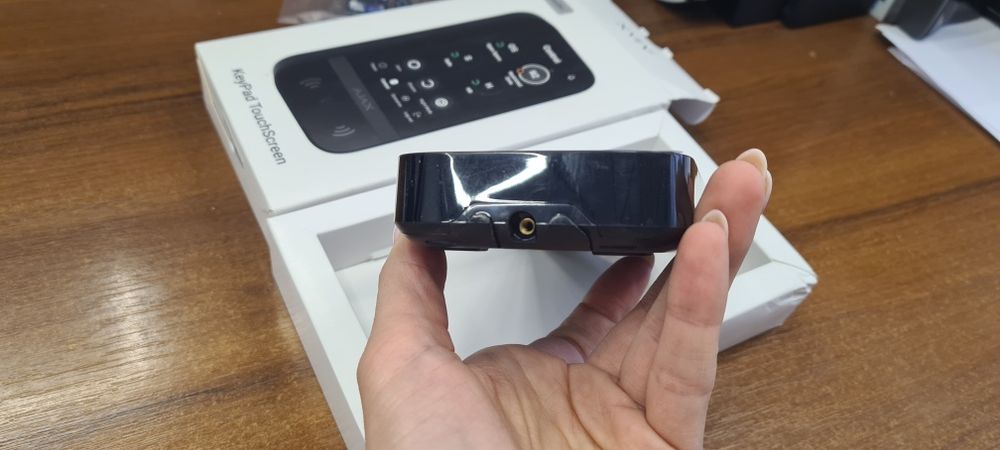 Клавіатура Ajax KeyPad TouchScreen Fibra Black інтерфейс, охрана