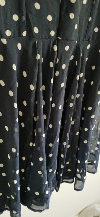 Sukienka w grochy granatowa XL