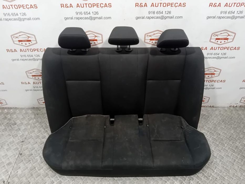 Conjunto de Bancos Mercedes Class C W204 Sedan Tecido Original