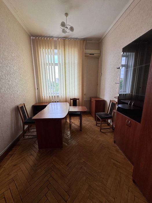 Офісне приміщення в центрі, вул. Гоголя