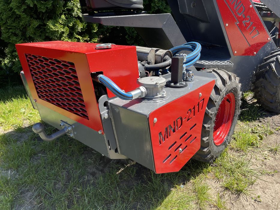 Погрузчик 4х4, мінінавантажувач MND-2117