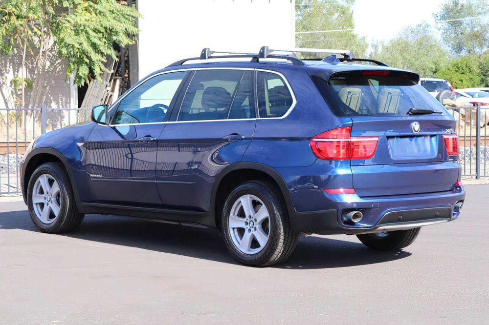 BMW X5 xDrive35d      2013