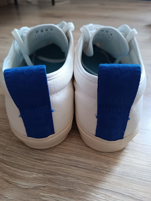 Білі кеди  "obra"