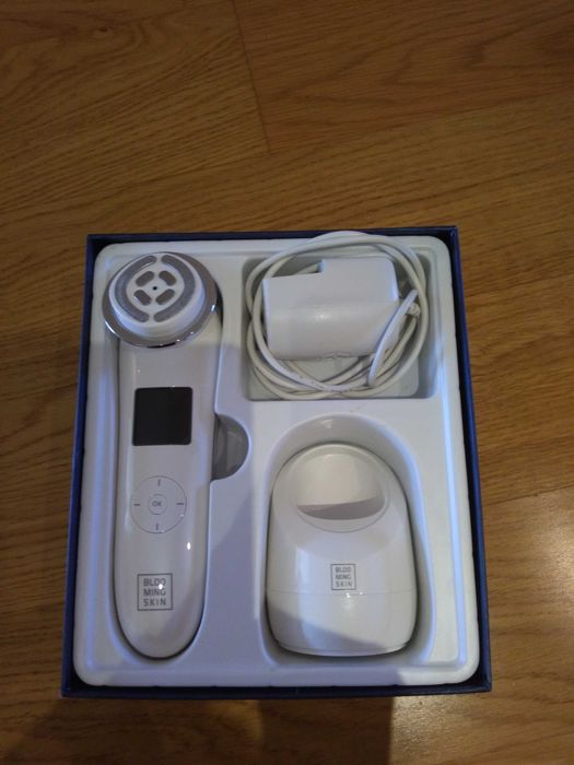 Ultrasom para tratamento facial de rugas, flacidez e elasticidade