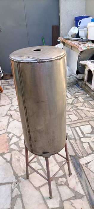 Cuba inox com suporte.