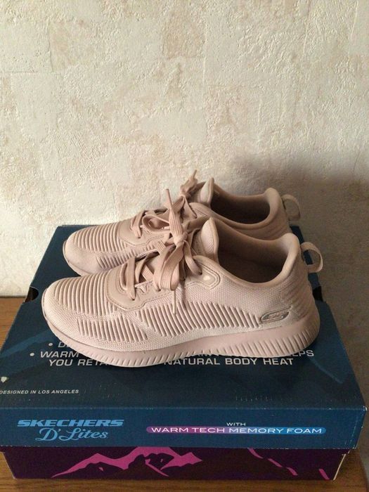 Оригинальные кроссовки Skechers Bob's, р 37, стелька 24 см