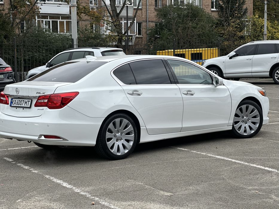 Продам Acuru RLX 2016