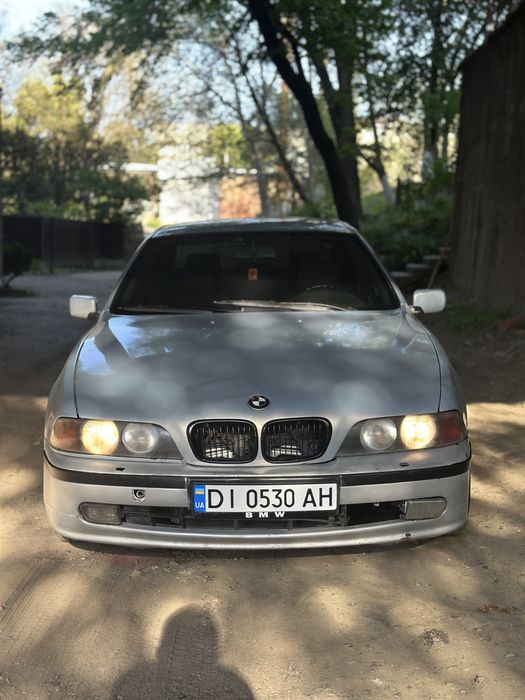 продам Bmw e39 525!