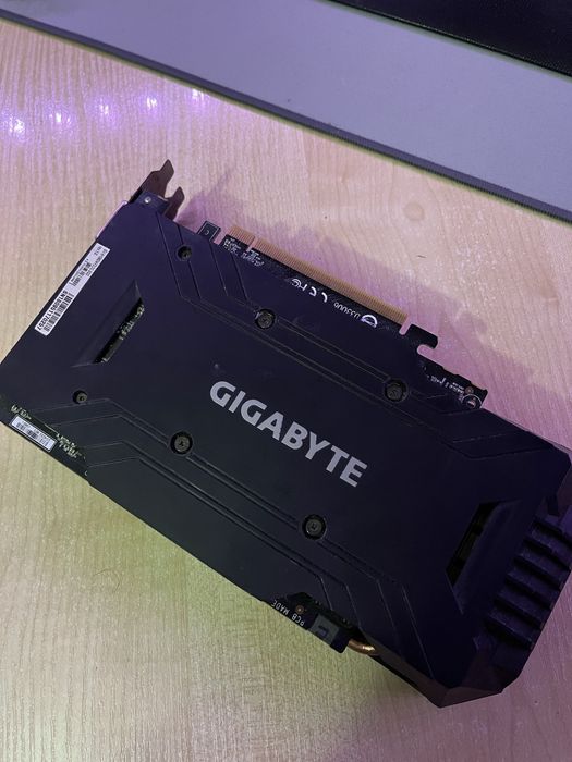 Geforce GTX 1060 Windforce OC 3GB