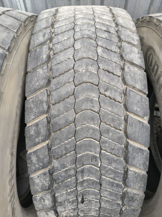 Шини колеса резина  315/70 R22,5 Continental HD3