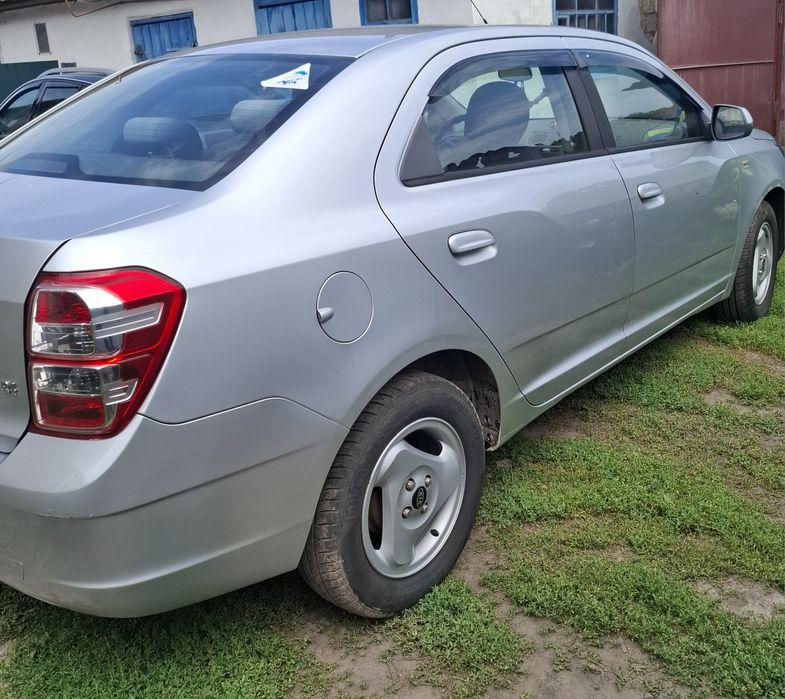 Продам Ravon R4 від власника