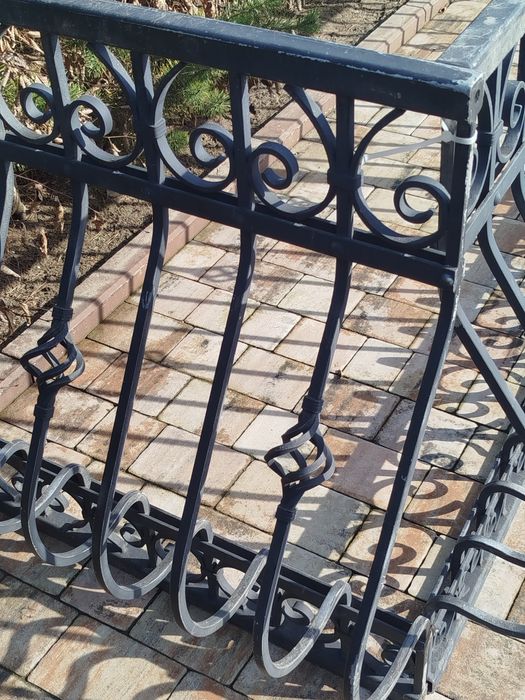 Sprzedam balustradę kutą
