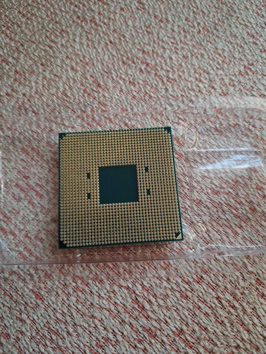 Procesor AMD Ryzen 5 3600 + chłodzenie SilentiumPc Fortis 3 RGB