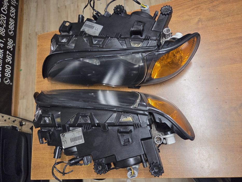 BMW E46 Reflektory ZKW Lampy Kierunki Przód Komplet Polift  BDB Stan