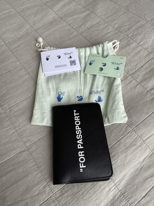 Шкіряна обкладинка на паспорт Off-White