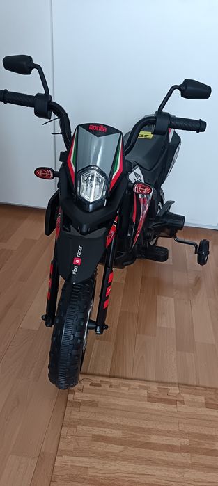 Mota infantil aprilia