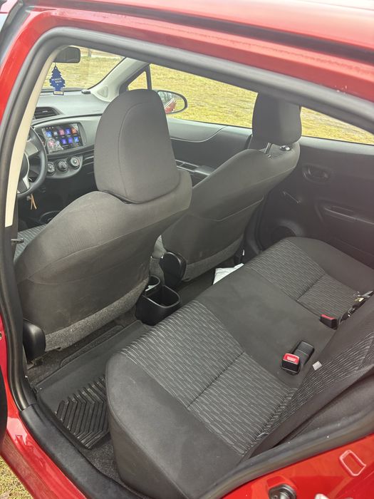 Toyota Yaris 1.0 VVT-i | 2012 | 70 415km | Benzyna