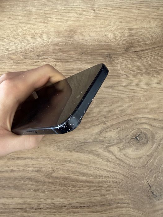 Iphone 15 | 100% kondycji baterii
