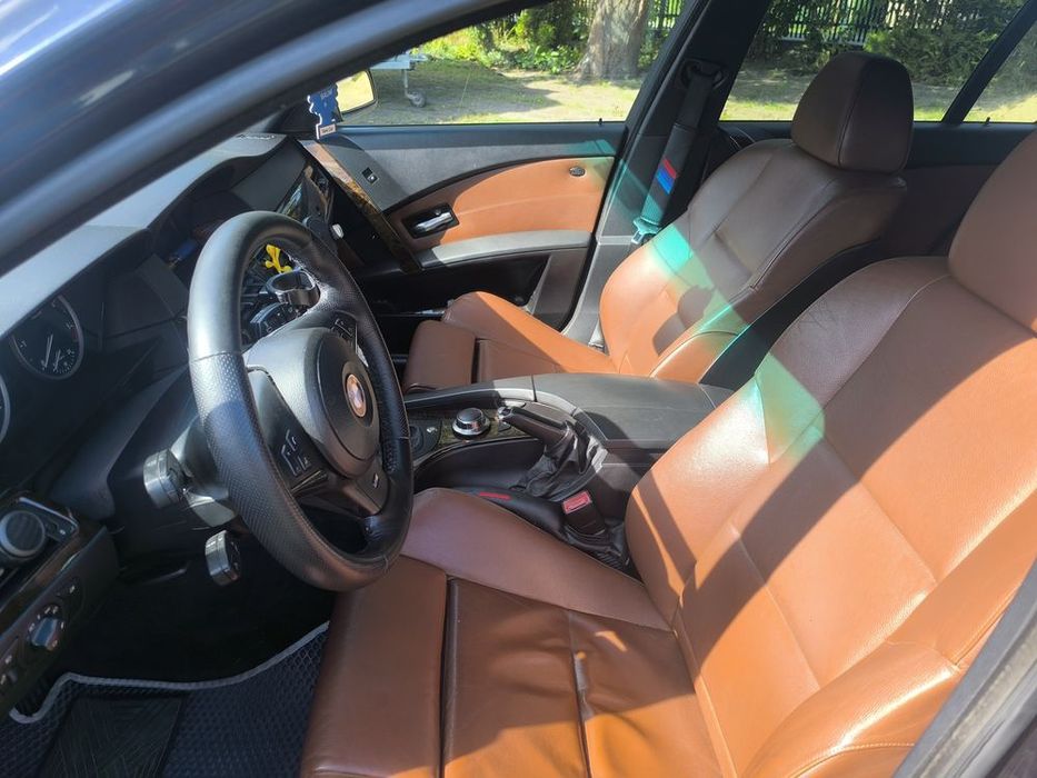 BMW E60 E61 530D xdrive Logic7 panorama