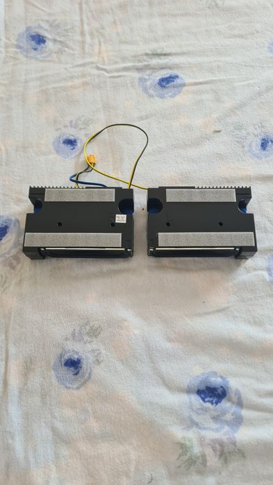 TV Samsung UE43RU7455 para peças